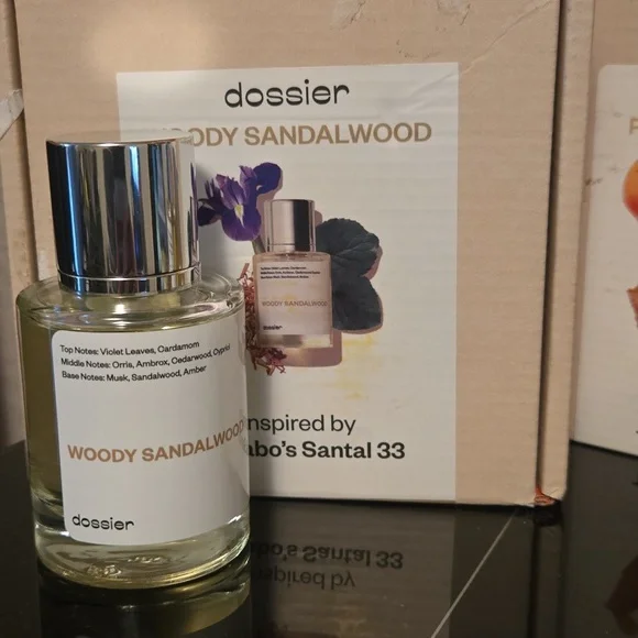 Dossier Woody Sandalwood and Powdery Tobacco Fragrance Eau De Parfum-50ml/ 1.7oz - Picture 2 of 10